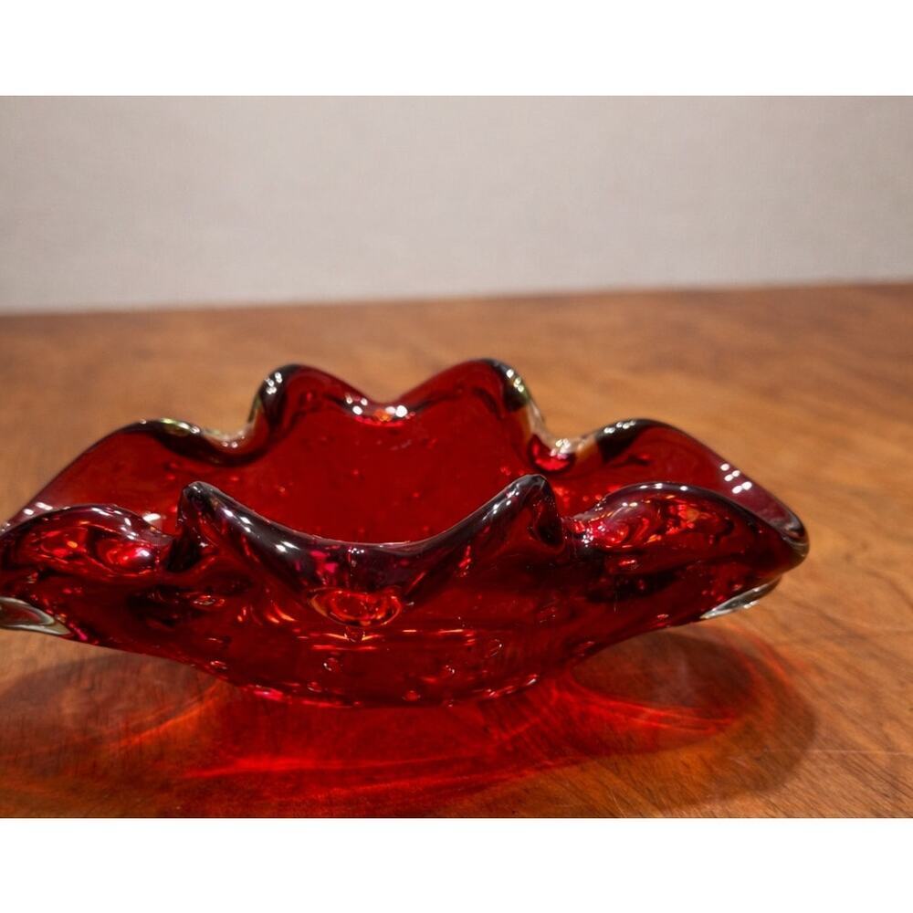 Murano-style controlled bubble art glass sculptural ruby bubble design